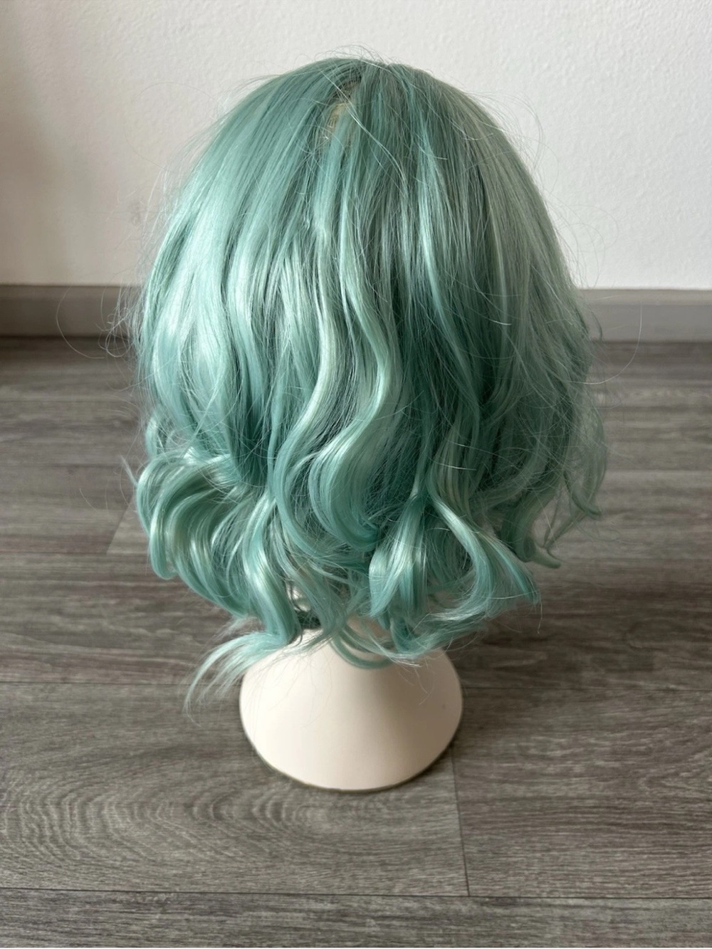 Vintage 1960s Aqua Blue Wig Curly Bob Lace Net Cap Mod Go Go Costume Rare